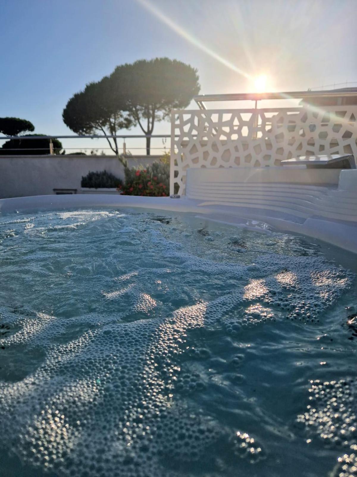 Acca Residence Terracina Exterior photo